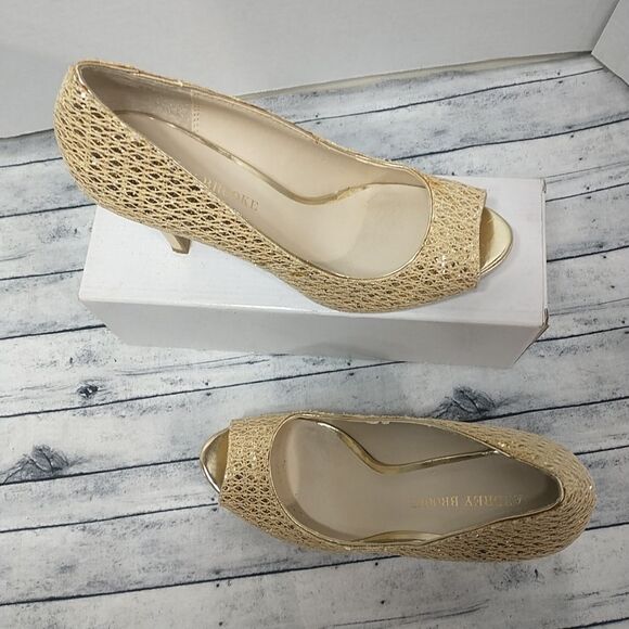 Audrey Brooke Women's Gold Pumps Shoes Heels - Open Toe - Size 8.5M - Picture 5 of 11